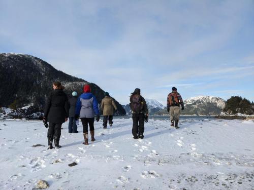 Winter hike to Eagle Beach on the Inian Islands